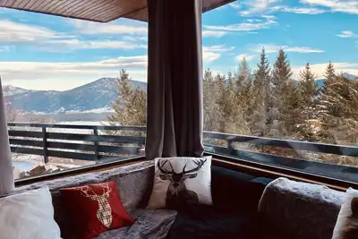 Image de Sublime Vue-Haut de Chalet-180m2 Aux Angles -16pers-sur 3300m2-proche du centre