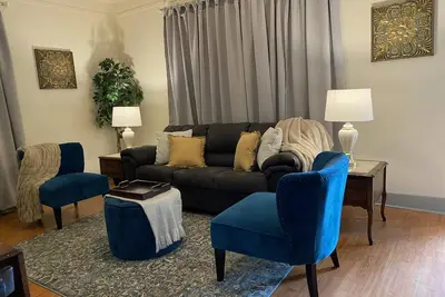 Image de Convenient & cozy great for couples or small families!