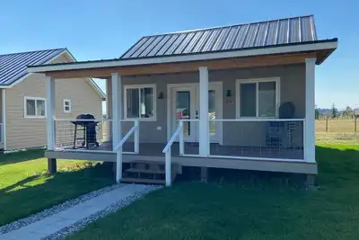 Image de Natures Calling cabin, close to Glacier Np