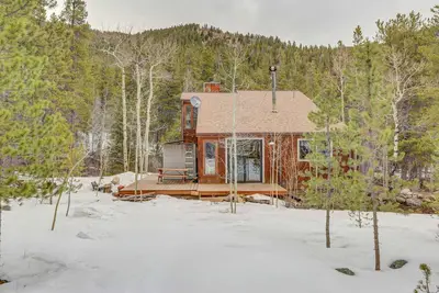 Image de Cozy Cabin on the River \\ Hot Tub \\ Beach