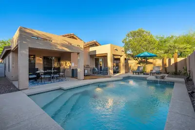 Image de Modern Home N Phoenix/Scottsdale-w/Heated Pool-Game Room-2 Patios-Dog Friendly