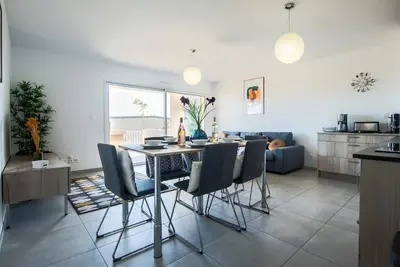 Image de Très bel appartement 2 chambres avec accès direct à la piscine