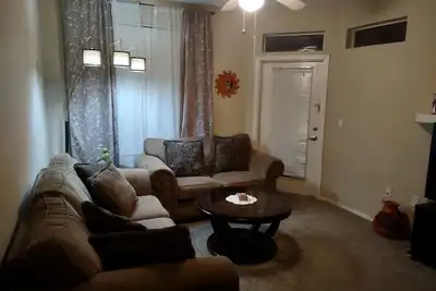 Image de Experience beautiful, vibrant Scottsdale in this Ground Floor 2 Br, 2 Bath Condo