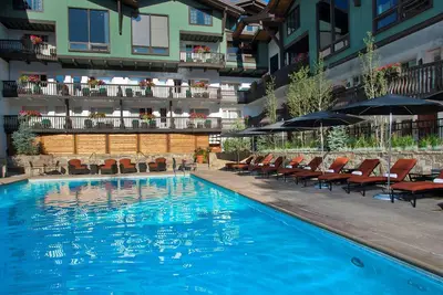 Image de Pool + 2 Hot Tubs | Deluxe Room, 2 Queen Beds