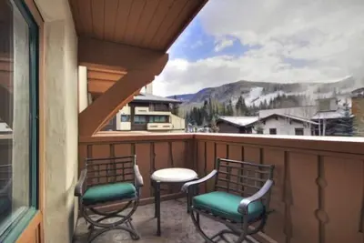 Image de Mountain View Balcony | On-Site Spa