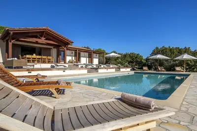 Villa bord de mer Golfe de Valinco corse du sud