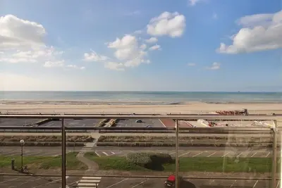 Image de Pleinciel41 : Superbe appartement front de mer entièrement refait à neuf