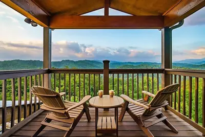Image de Sea of Clouds | The Holidays are Calling!