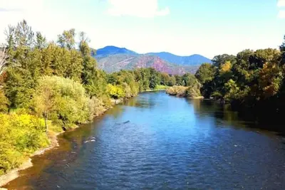 Image de Wonderful Place To Stay! Accessible unit to Enjoy! Close to Reinhart Park!