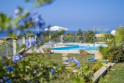 Villa Francesco, for 6 persons with private pool