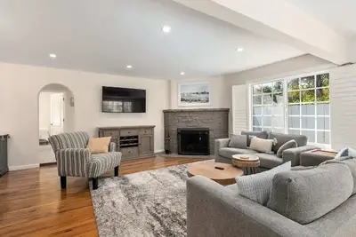 Image de Black's Beach Bungalow