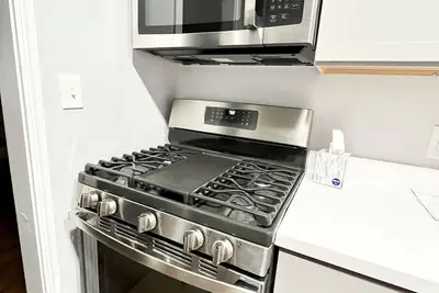 Image de Remodeled 3br 1ba Near O'Hare Sleeps 10