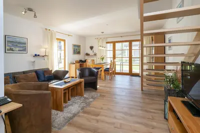 Image de Comfortable terraced house with terrace in the Freesenbruch vacation park near the sandy beach