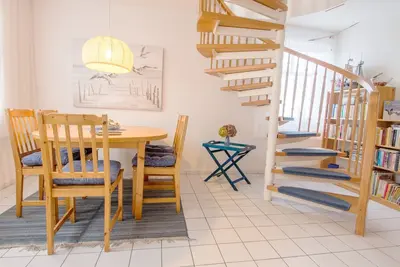 Image de Bright and friendly apartment on the upper floor!