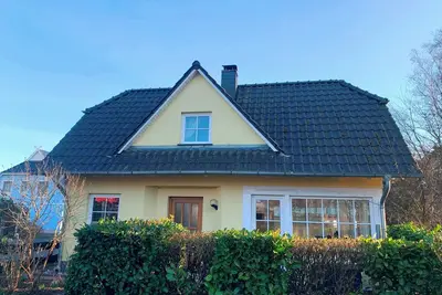 Image de Comfortable vacation home with garden and fireplace near the Baltic Sea in Zingst