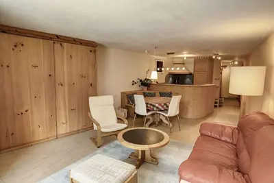 Image de Appartement 1 pièce avec vue sur le jardin au 3ème étage