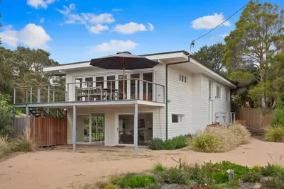 Image de Coastal White House - Point Lonsdale