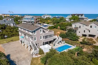 Image de Serenity Shores: 125ft. to Beach | Private Pool