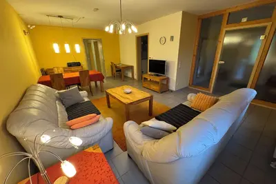 Image de Spacious vacation apartment with a beautiful terrace in a huge garden.