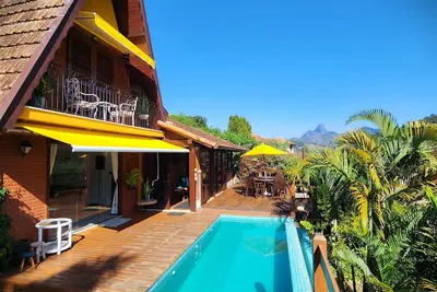 Image de Beautiful mountain house with 4 bedrooms, a/c, heated pool in Itaipava, PetrĂłpolis
