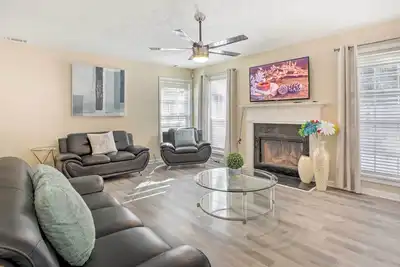 Image de Welcoming Lawrenceville Family Home w/ Yard