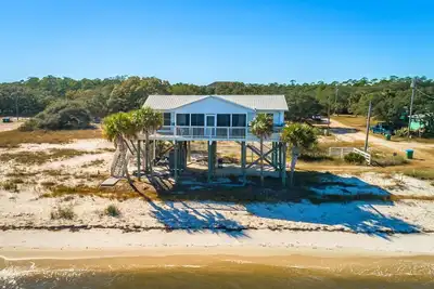 Image de Paradise Found ~ Direct Beachfront Florida Oasis