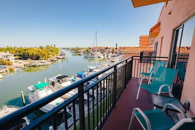 Image de Make Waves, Make Memories, Enjoy Madeira Beach