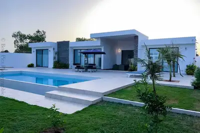 Image de Villa Rahima Romantique Avec Piscine 5 Minutes de la Plage