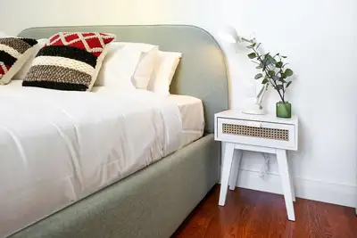 Ice Cream Call Apartment