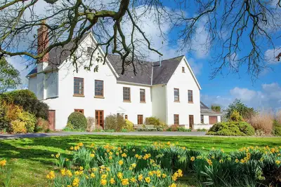 Image de 7 chambres à coucher à Littleham, near Bideford