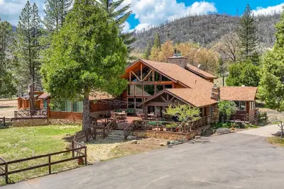 Image de Gorgeous North Fork Cabin Near Bass Lake!