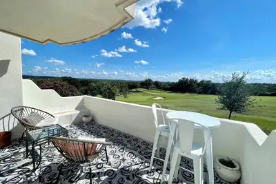 Image de Architect's 'Castle': Golf Villa w/ Views