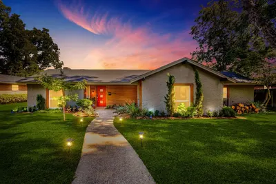 Image de Relax with Style 5bd/4. 5ba Location and Amenities