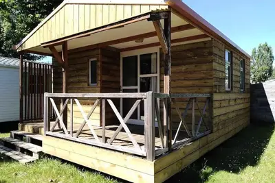 Image de Chalet Standard 30m² - 2 chambres + terrasse couverte + Tv 5 personnes