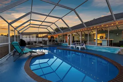 Image de ⚓Heated Pool & Pool Bar, Fire Pit & Game Room! ⚓