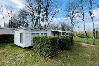 Image de Mobil-Home Confort 40m² (2ch - 4pers) - terrasse semi-couverte 27m² + Lave-vaisselle + Clim + Tv 4 personnes