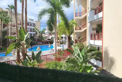 Image de 1 chambre, Terrasse, Wifi, Vue sur la Piscine, Parking, 600 mètres de la Mer