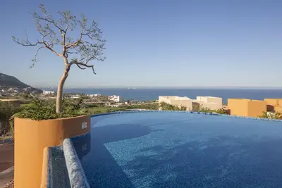 Image de Quinta with golf course and ocean panoramic views