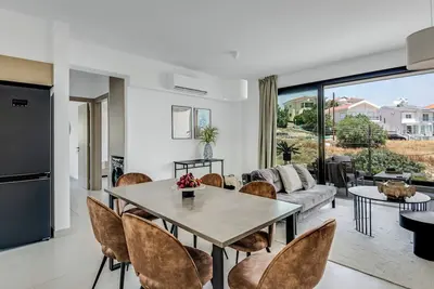 Image de Sanders Elgio - Joli appartement 2 chambres avec balcon