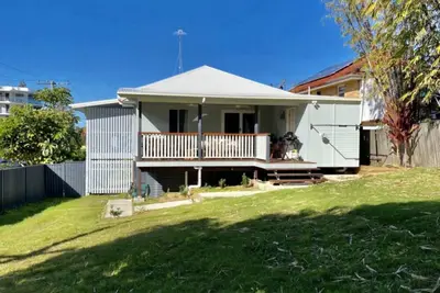 Image de Blue Beach House – Unwind at this stunning beachside cottage in Kings Beach