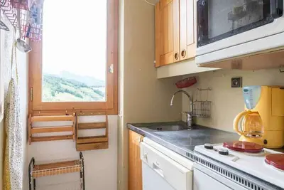 Image de Charmant 2p de 25m², 4 couchages, balcon sur piste, animaux Ok, parking dispo, Les Avanchers-Valmorel