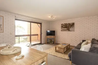 Image de Sunrise - 15/121 Gippsland Street