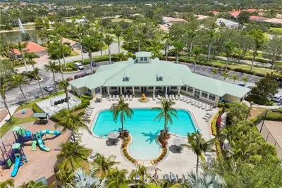 Image de New! Amazing 4Br Oasis, Heated Pool/Spa, Gym, PickleBall - 5 Min to Downtown!