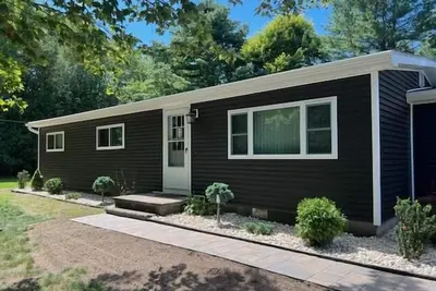 Image de Indian River - Comfortable Home Near River & Lakes