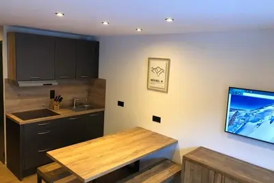 Image de 100% renovated, ideal for families, direct access slopes! Label Meribel 3*