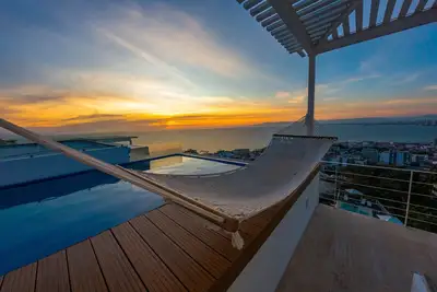 Image de Penthouse Panoramic View Romantic Zone