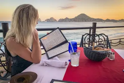 Image de Perfect getaway on the beach in Cabo San Lucas.