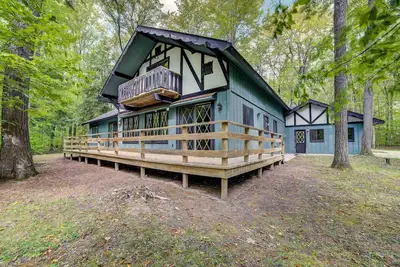 Image de Pet-Friendly Gem: Hike, Fish & Golf in Gaylord