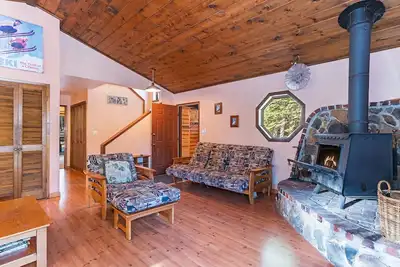 Image de Beautiful Tahoe Donner retreat with hot tub