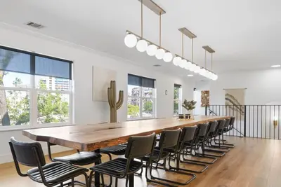 Image de Capitol View Dt w Elevator + Free Swim Club Access